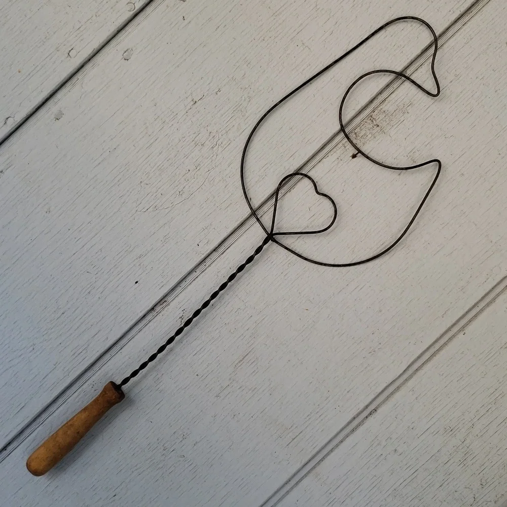 Antique Goose Rug Beater  Goose Carpet Beater - Picture 16 of 16